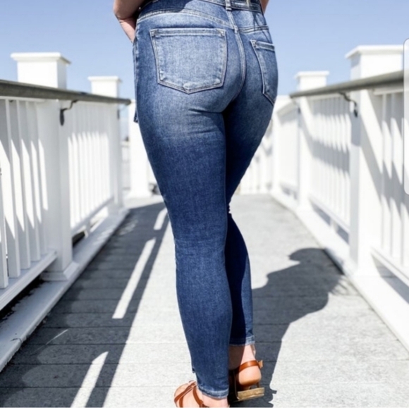 Kancan Paper Bag Jeans With Belt - Picture 5 of 5